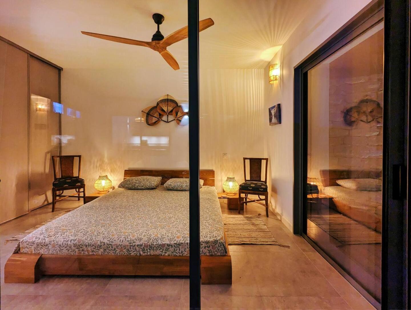 Lone Star Riviera - 5 Minutes Walk To The Beach 卡尔特汉 外观 照片