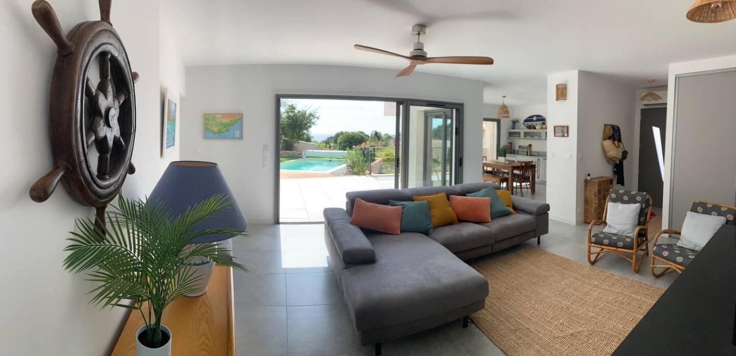 Lone Star Riviera - 5 Minutes Walk To The Beach 卡尔特汉 外观 照片